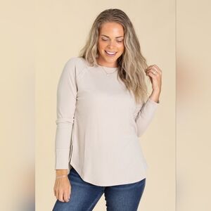 Zenana Outfitters Beige Cream Long Sleeve Waffle Knit Rounded Hem Crew Neck Tee